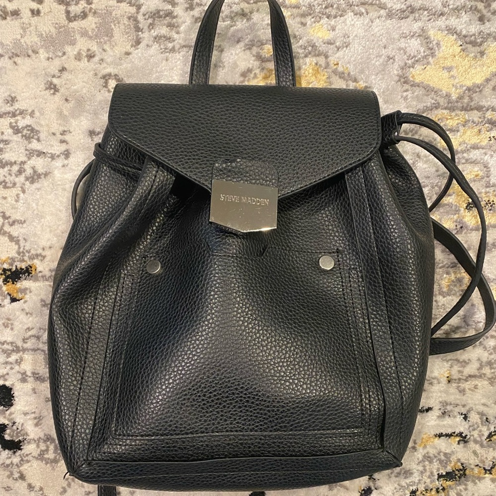 Excellent condition Black Steve Madden backpack purse